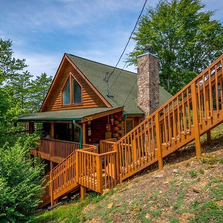 Inviting Sevierville Cabin With Deck And Hot Tub! 外观 照片