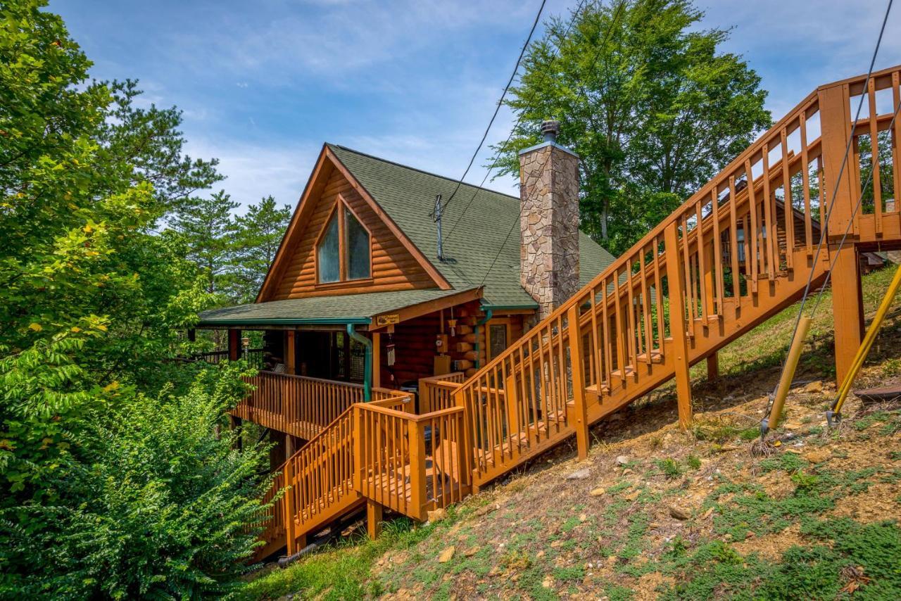 Inviting Sevierville Cabin With Deck And Hot Tub! 外观 照片